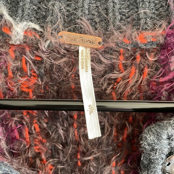 Free People Sweater - Picture 2 of 6